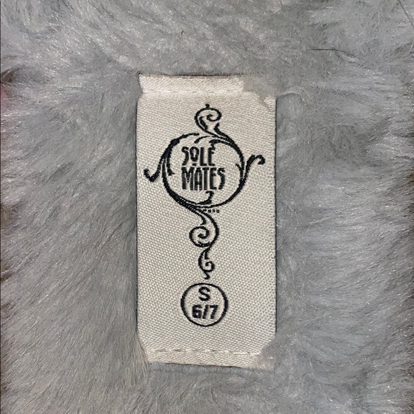 Gray Fur Slippers - Picture 4 of 5